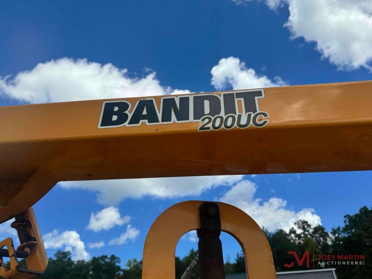 2020-bandit-200uc-image-13