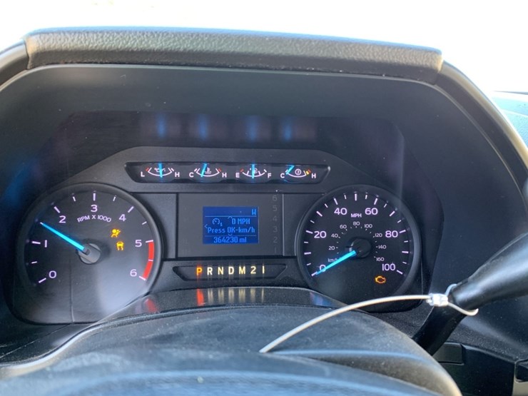 2019-ford-f550-xl-image-9