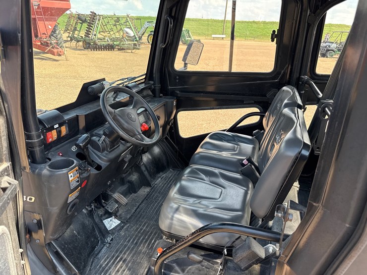 2017-kubota-rtvx1140-image-15