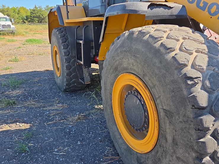 2020-liugong-856h-image-9