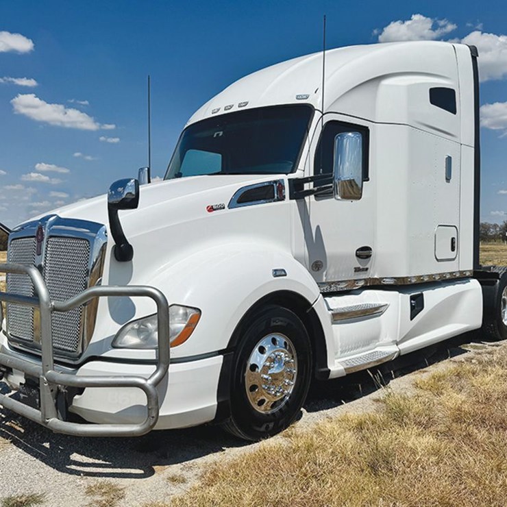 2022 KENWORTH T680