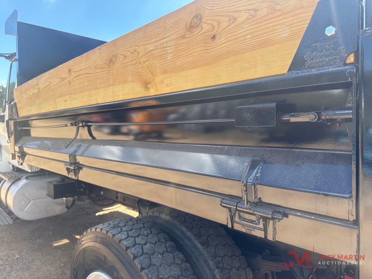 international-durastar-4300-image-19