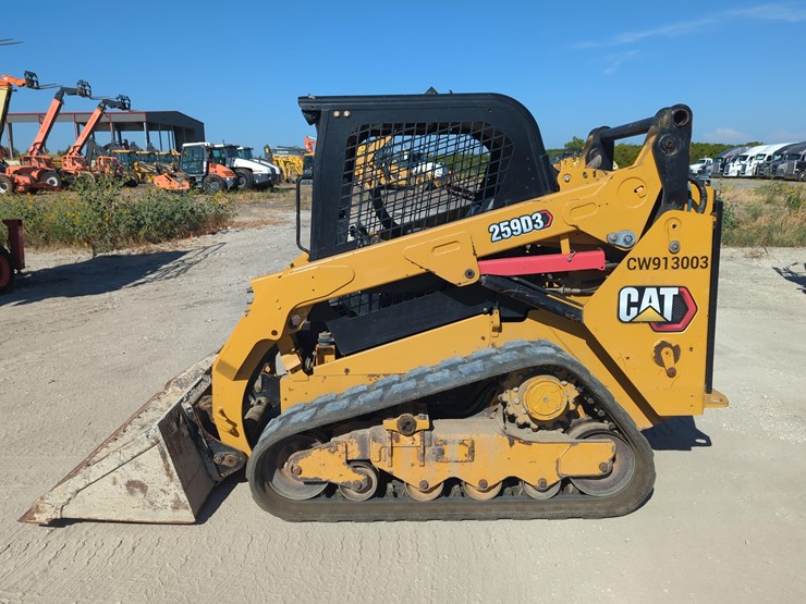 2021-caterpillar-259d3-image-1