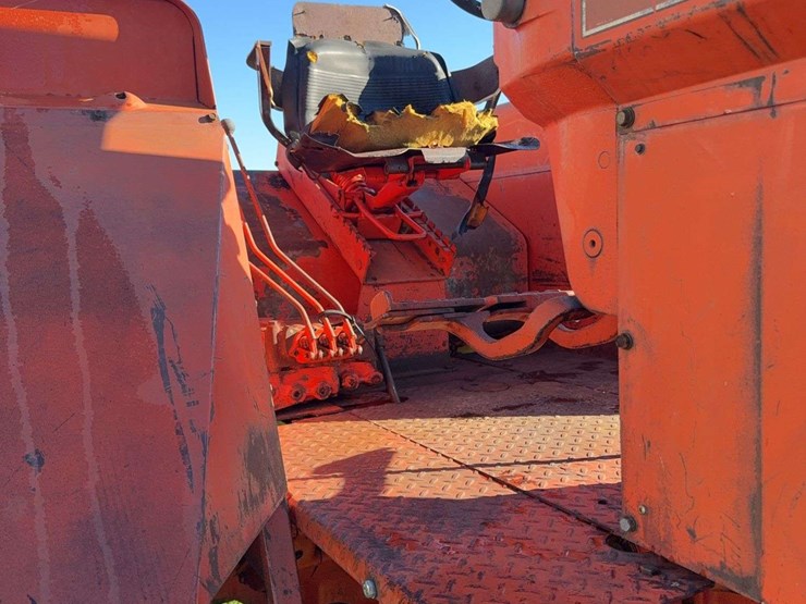 allis-chalmers-d21-image-21