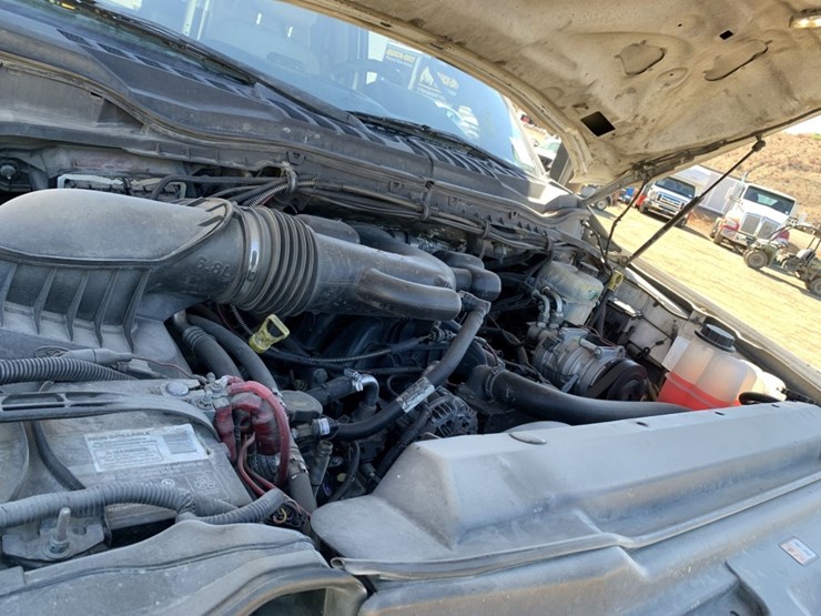 2019-ford-f550-xl-image-10
