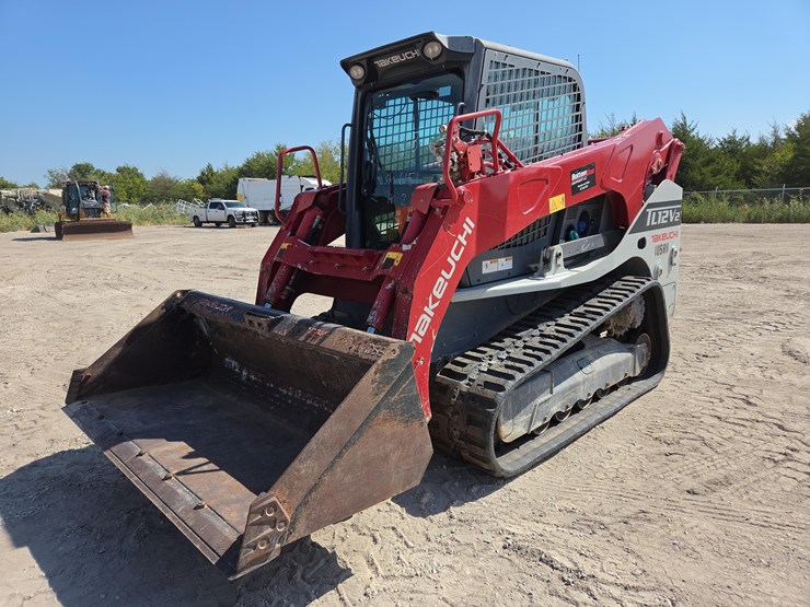 2023-takeuchi-tl12v2-image-2