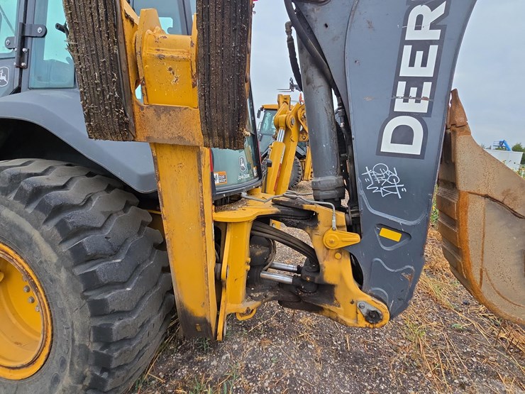 2021-deere-710l-image-7