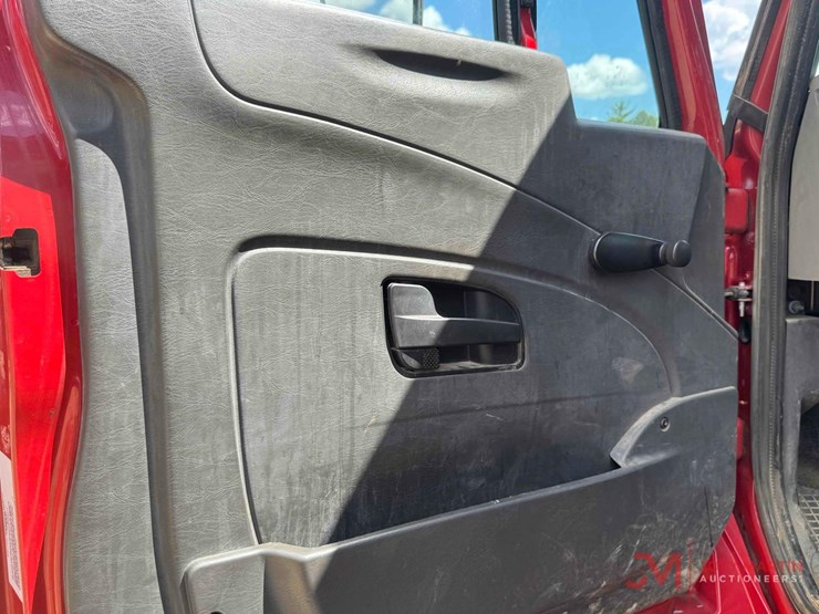 international-durastar-4300-image-21
