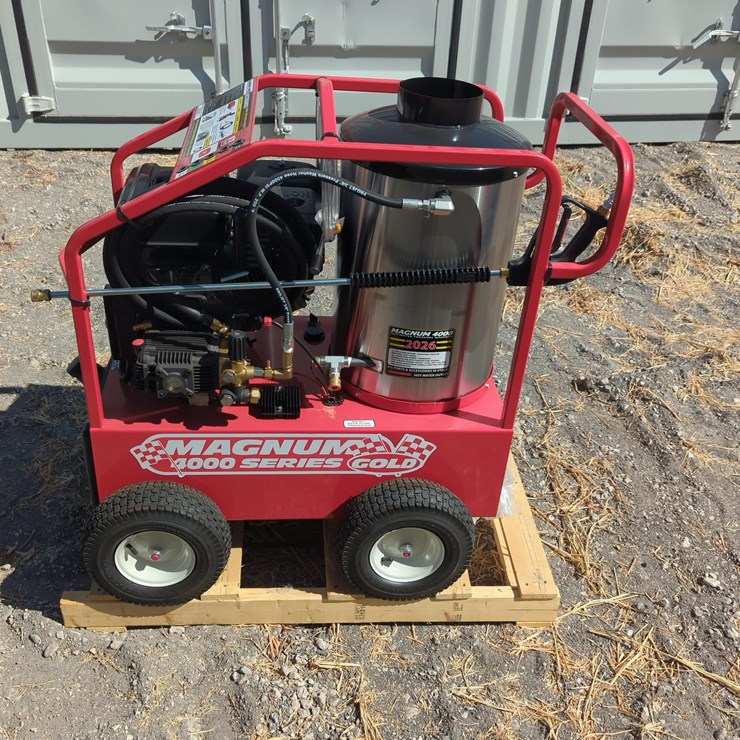 NEW EASY KLEEN MAGNUM GOLD PRESSURE WASHER
