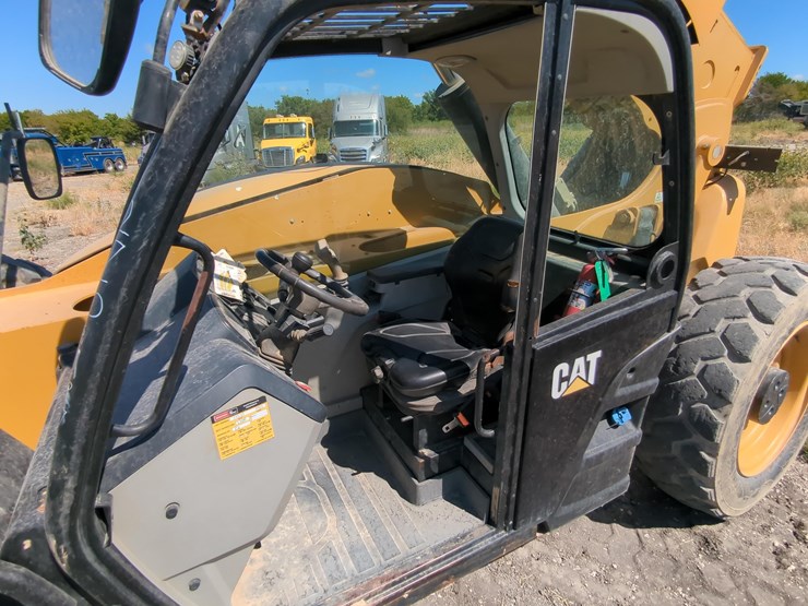 2019-caterpillar-tl1255d-image-10