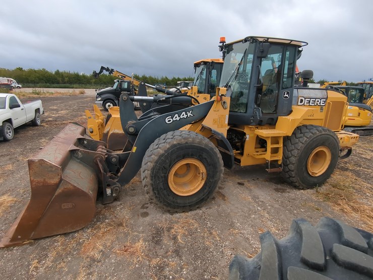 deere-644k-image-1