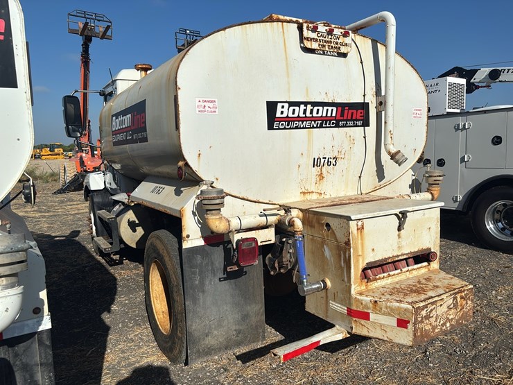 2023-mack-md642r-water-truck-sn:1m2mdaaaxps071901-image-5