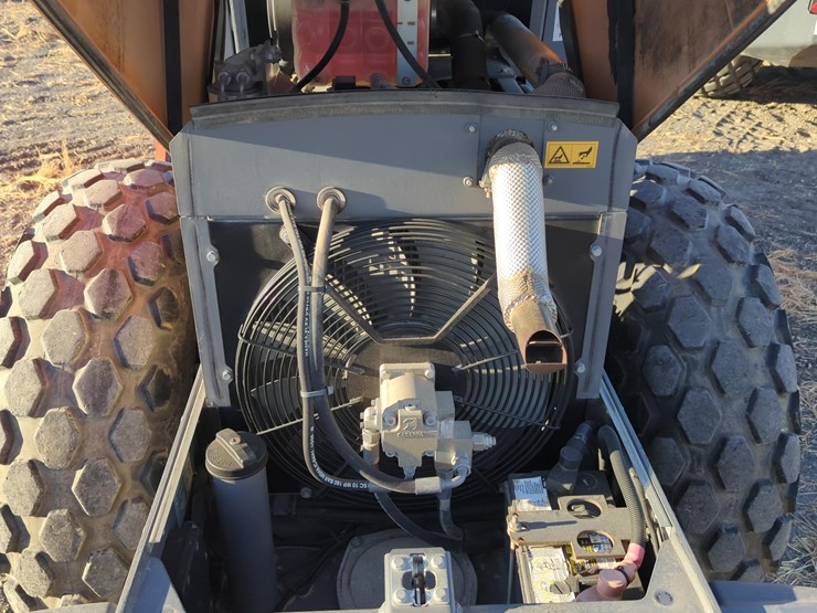 2020-hamm-h7i-image-11