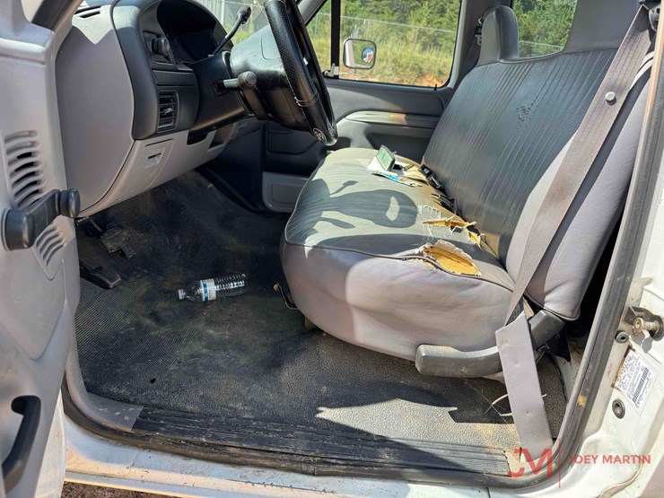 1996-ford-f150-xl-image-21