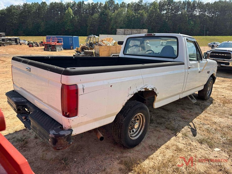 1996-ford-f150-xl-image-3