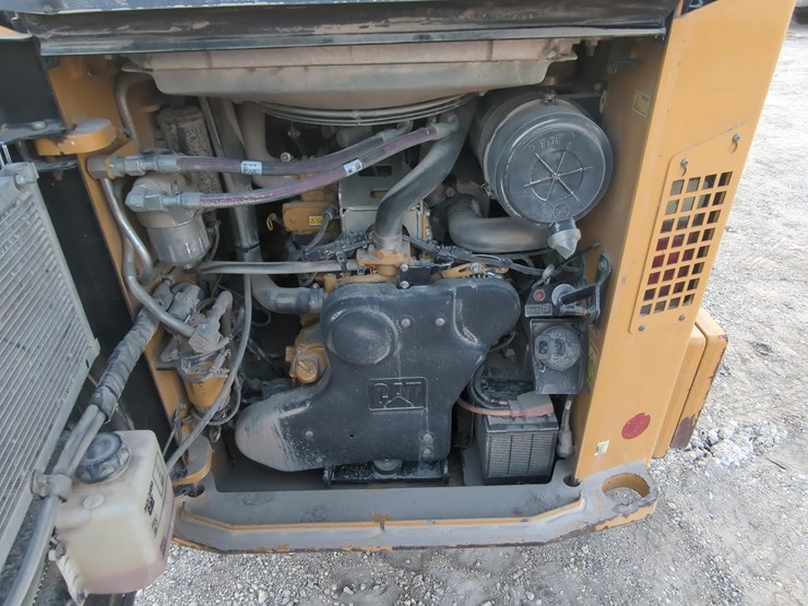 2022-caterpillar-299d3-xe-image-5