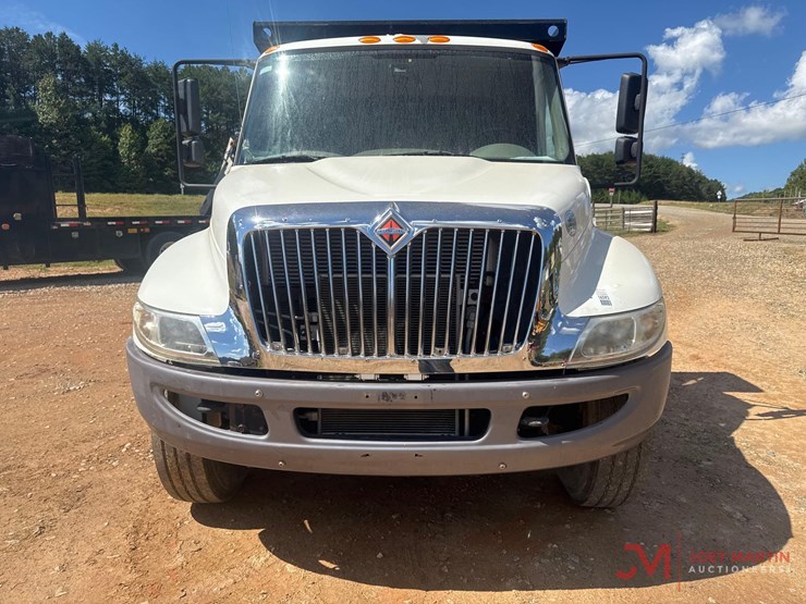 international-durastar-4300-image-11