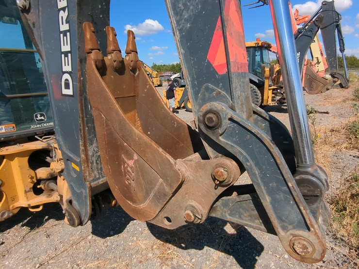 2021-deere-710l-image-7