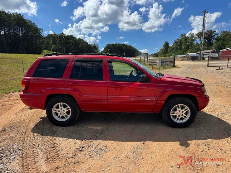 2000-jeep-grand-cherokee-limited-image-2