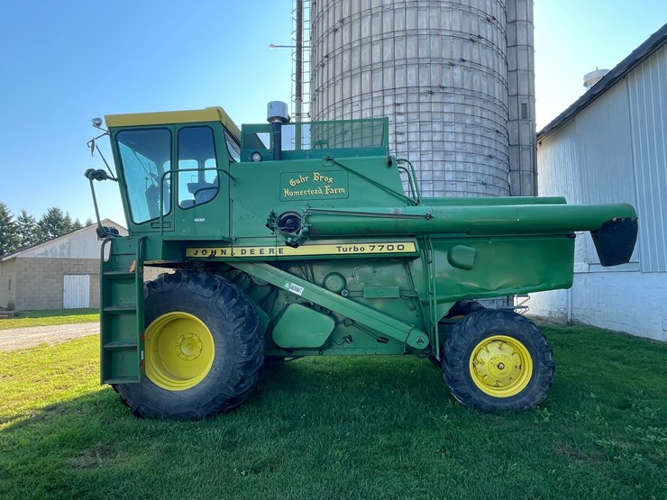 1978-john-deere-7700-image-8
