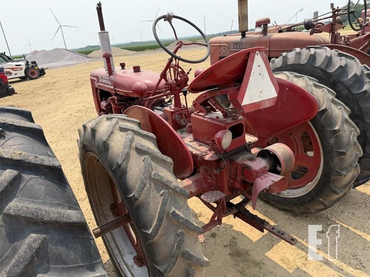 1954-farmall-super-c-image-4