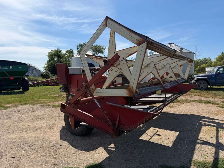case-ih-230-image-5