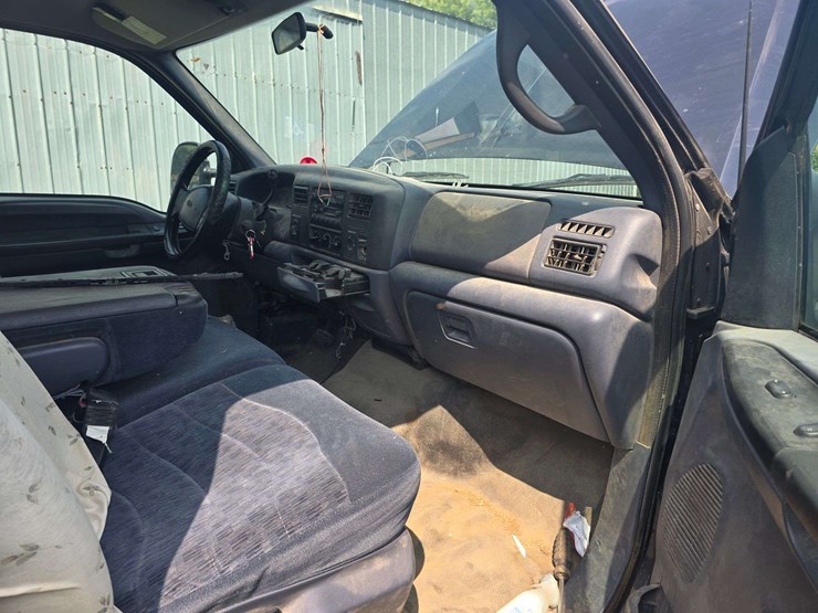 1999-ford-f250-image-33
