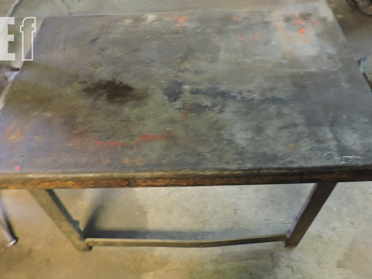 steel-table,-27”-wide-x-40”-long,-x-24”-tall-image-2