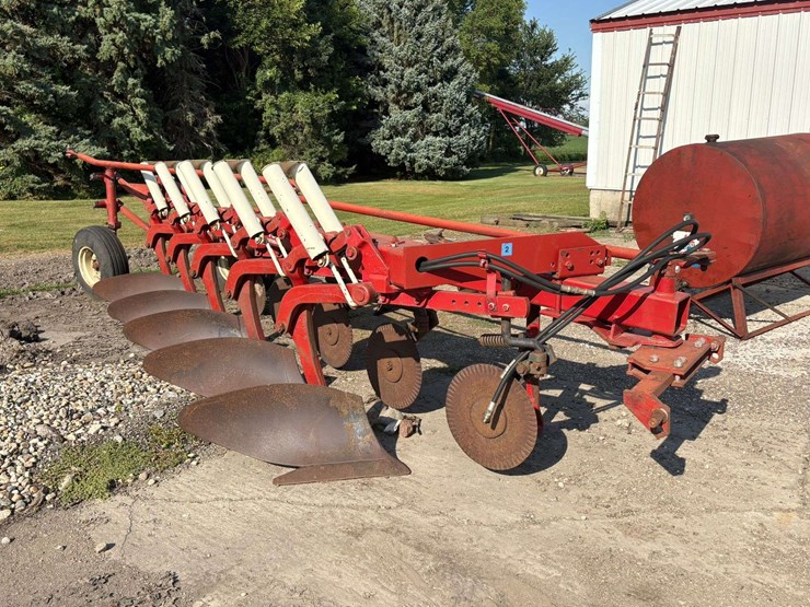 case-ih-720-image-2