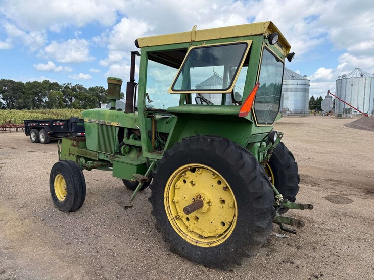john-deere-4020-image-4