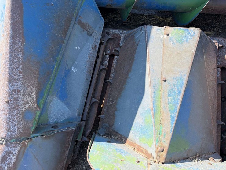 john-deere-444-image-9