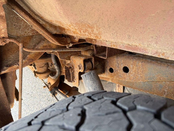 2010-ford-f150-lariat-image-23