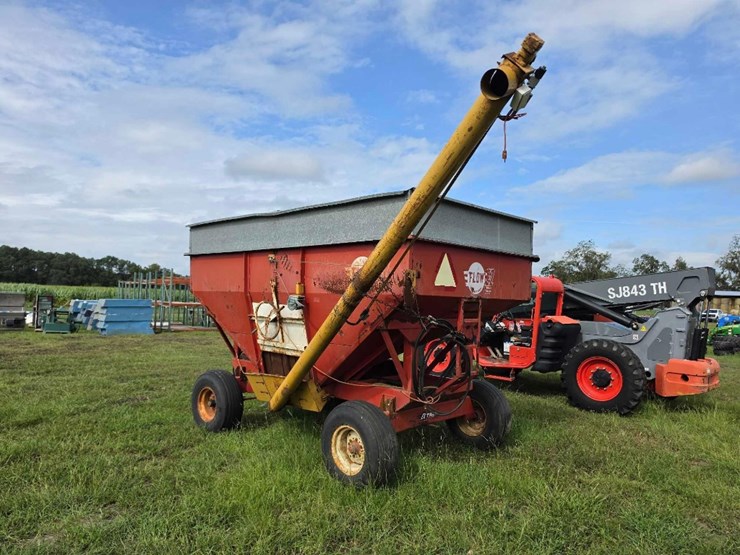 290---12'-ez-flow-gravity-flow-wagon-image-3