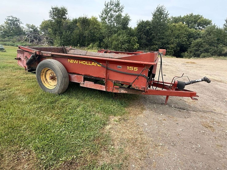 new-holland-155-image-8