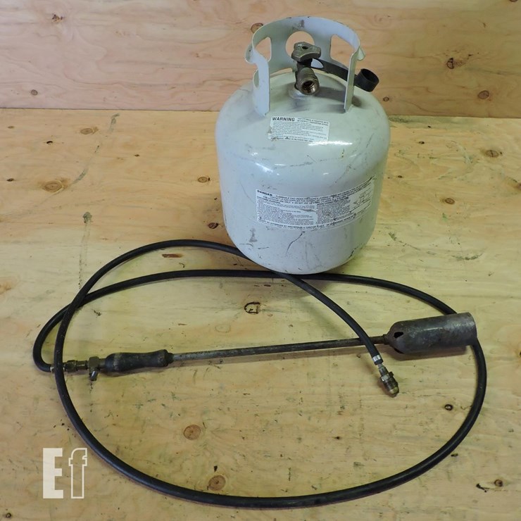 15 LB PROPANE TANK W/WEED BURNER, TANK IS EMPTY