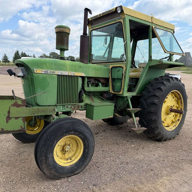 JOHN DEERE 4020