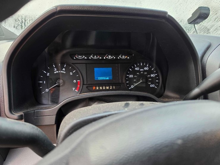 2018-ford-f250-xl-image-11