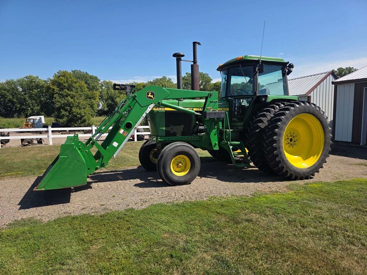 1977-john-deere-4430-image-23