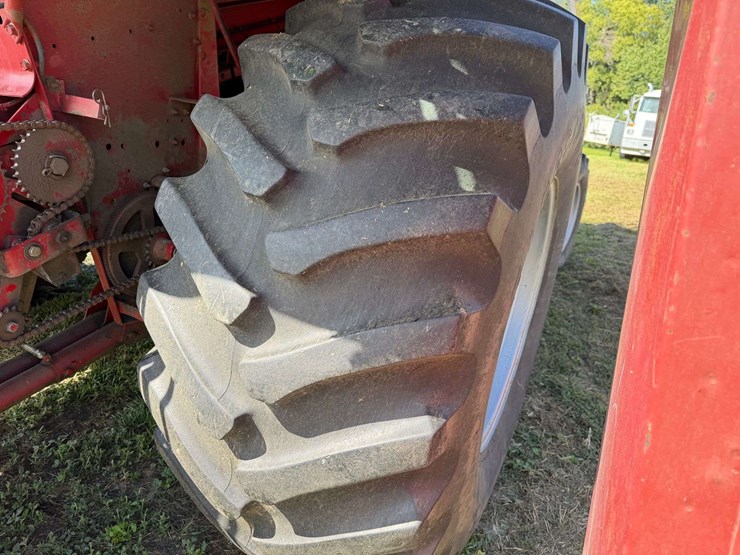 case-ih-1660-image-35