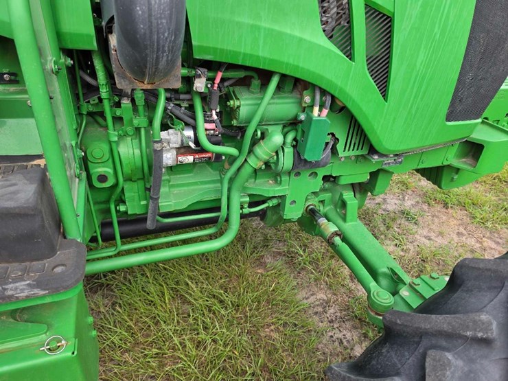 john-deere-5055e-image-6