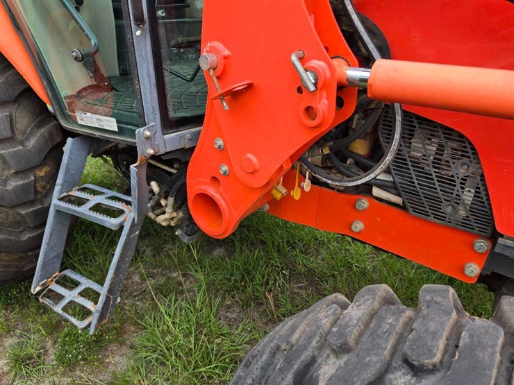kubota-m6060-image-6