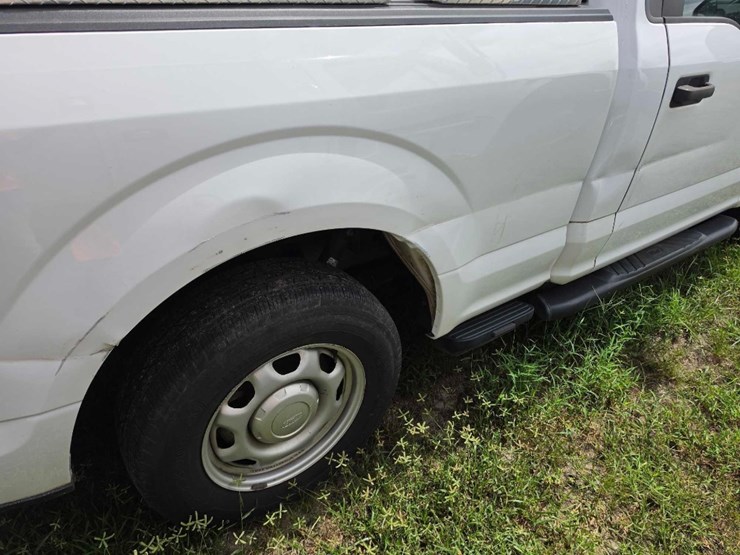 2019-ford-f150-xl-image-6