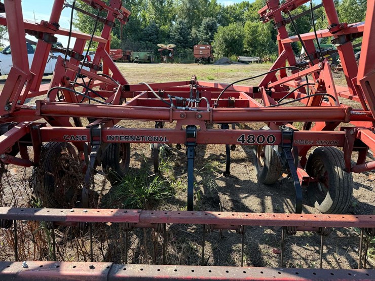 case-ih-4800-image-24