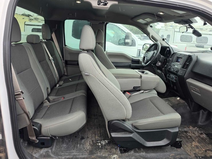 2019-ford-f150-xl-image-6