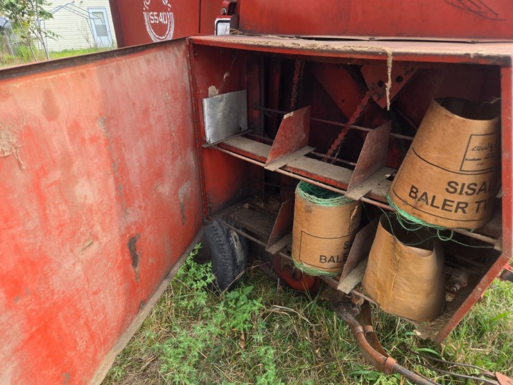 hesston-5540-image-26
