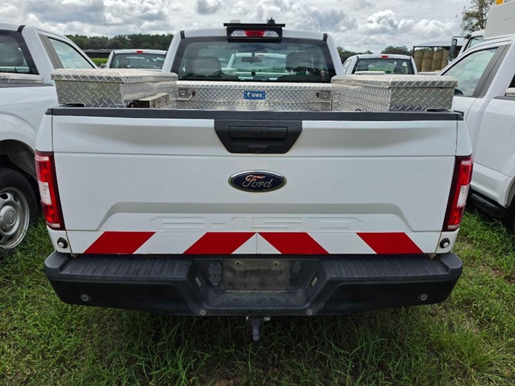 2019-ford-f150-xl-image-6