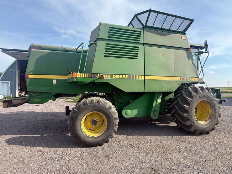 john-deere-9500-image-25