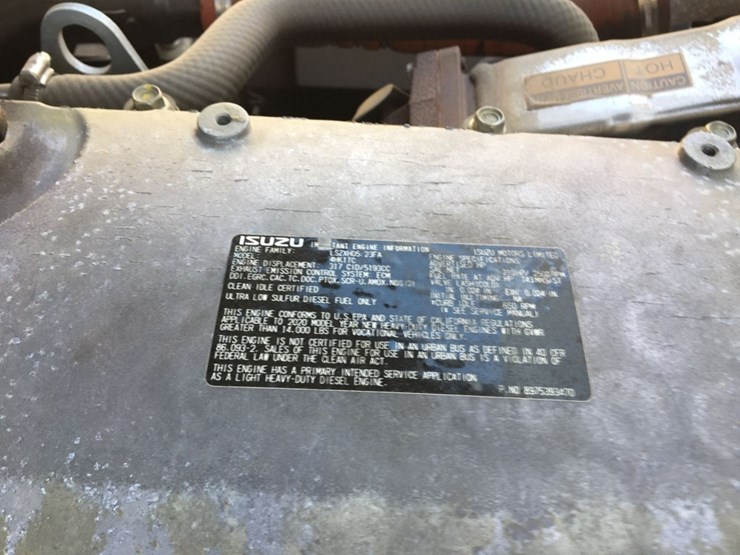 2022-isuzu-npr-hd-image-10