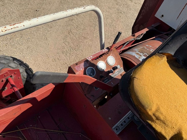 case-ih-230-image-47