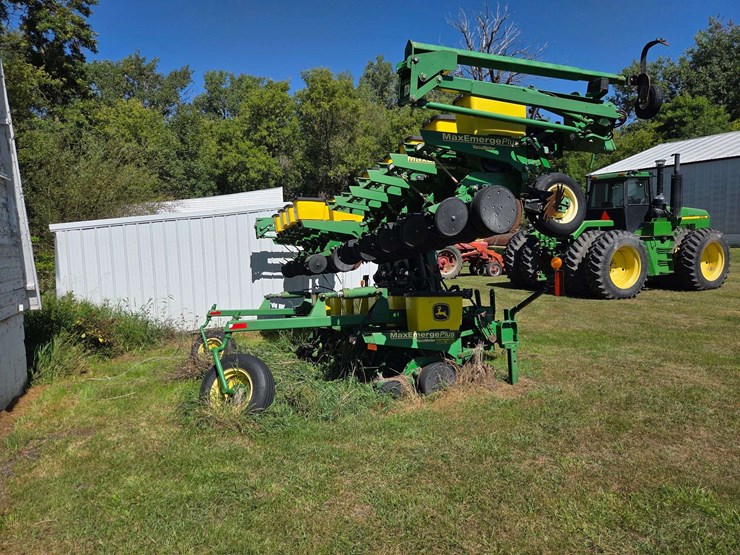 john-deere-1720-image-4